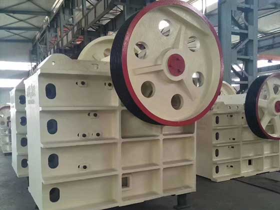 顎式破碎機(jī)